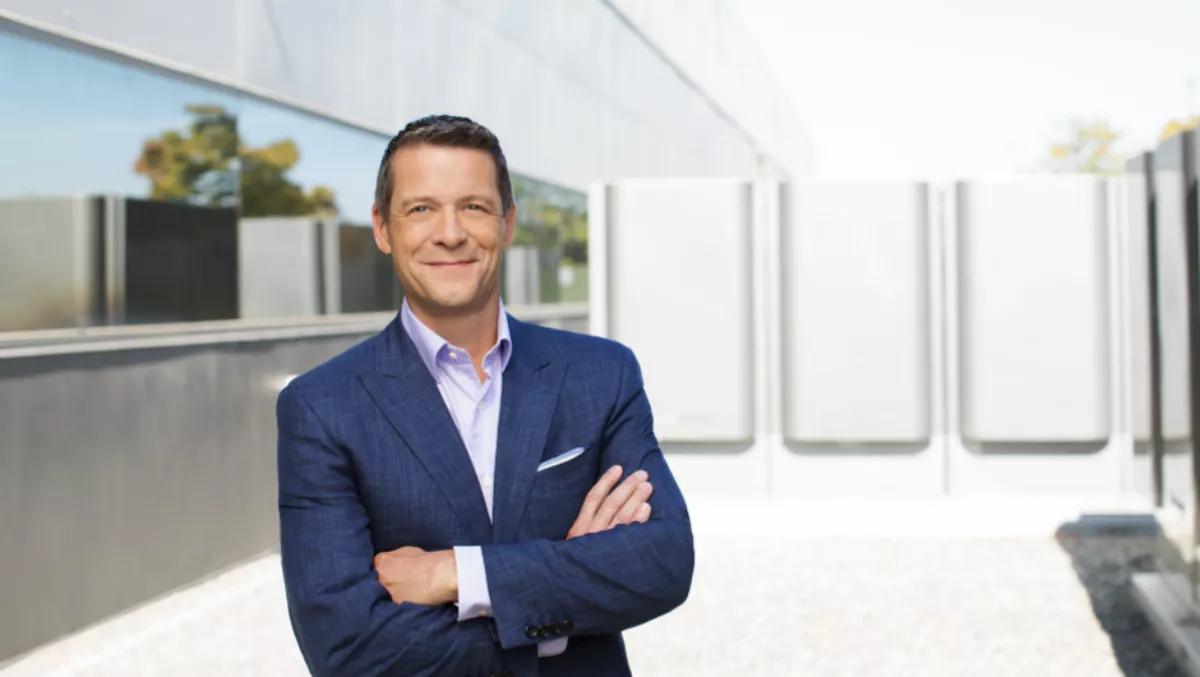 Charles Meyers takes the reigns at Equinix – effective immediately