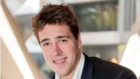 Zac crofts comms group global ceo