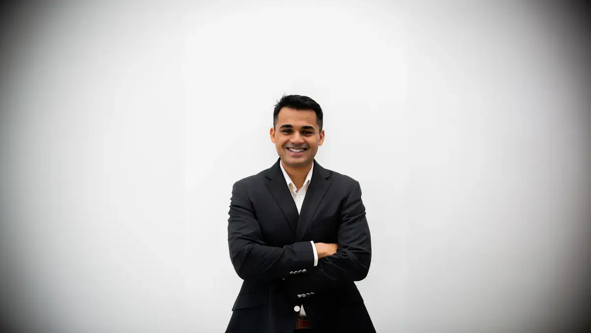JLL appoints Mikhail Jaura to head Asia Pacific research